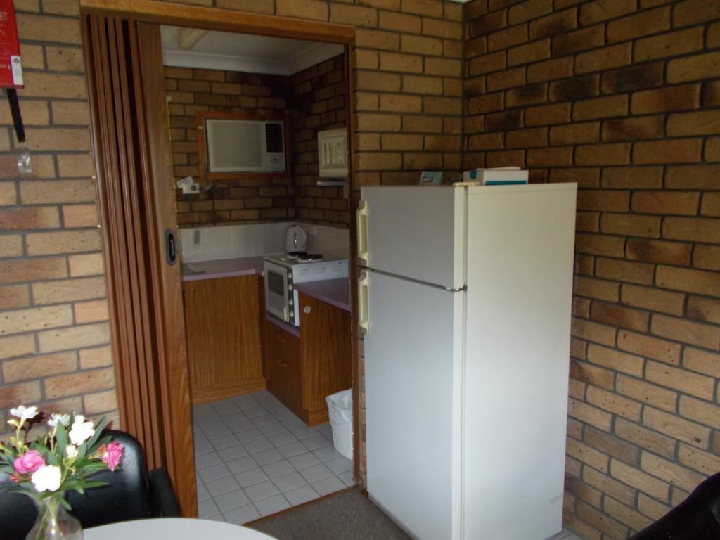 Park House Motor Inn Oakey Kültér fotó